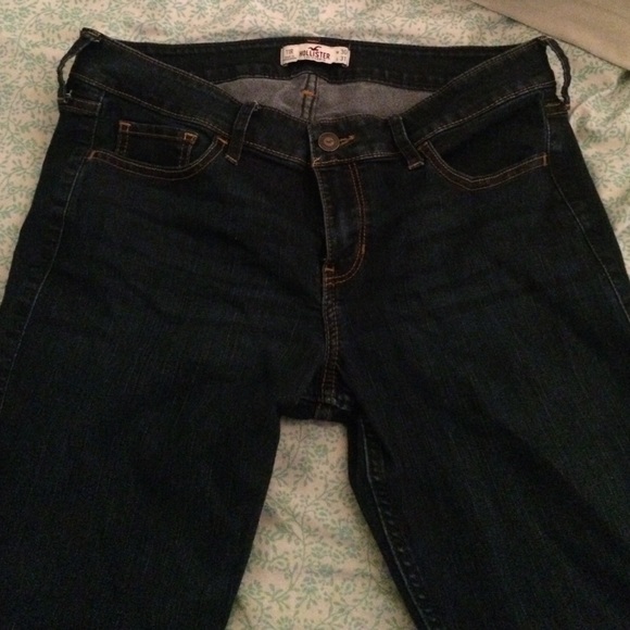Dark wash Hollister jeans