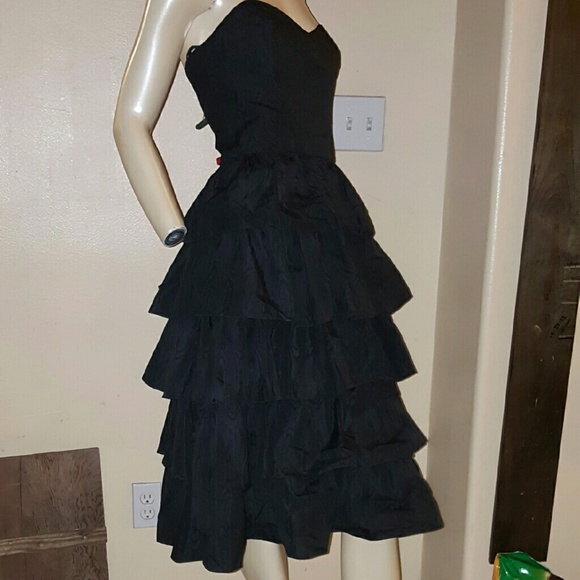 Black Knee length Betsy Johnson Dress