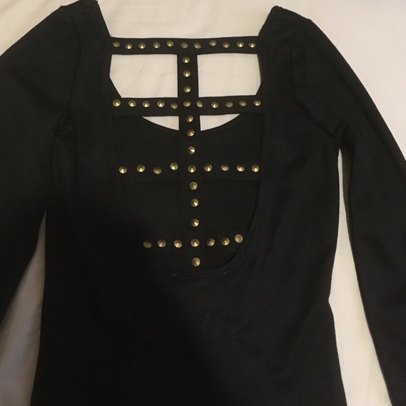 All black dress with back detail - Picture 2 of 4