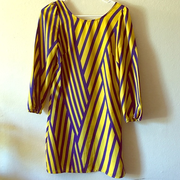 ✨Classy yellow-blue striped dress!✨💋