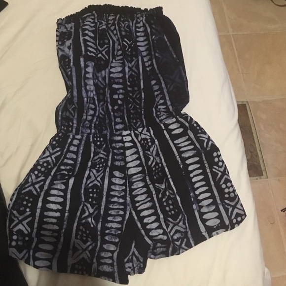 Romper - Picture 2 of 3