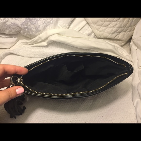 Black Express Clutch - Picture 2 of 4