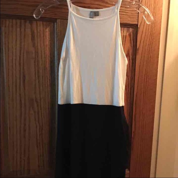 NWOT ASOS Asymmetrical Color Block Body Con - Picture 4 of 4