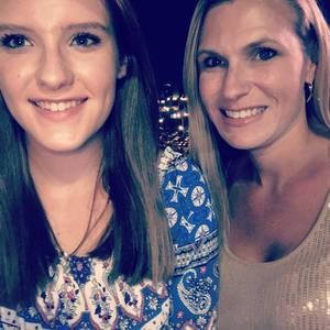 Meet your Posher, Whitney