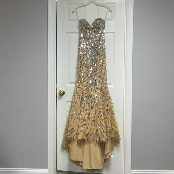 Perfect All Sequin Gown w/ garment bag - Picture 2 of 6