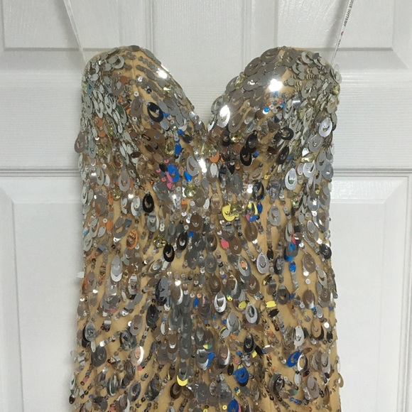 Perfect All Sequin Gown w/ garment bag - Picture 4 of 6