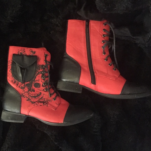 Iron Fist Red Boots Sz. 9