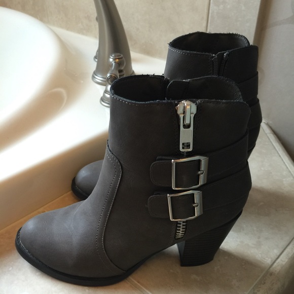 Leather ankle boots