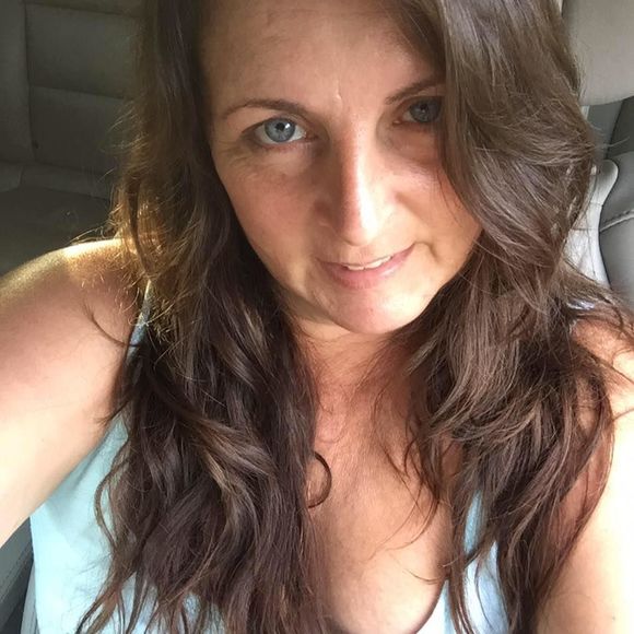 Meet your Posher, Connie lynn