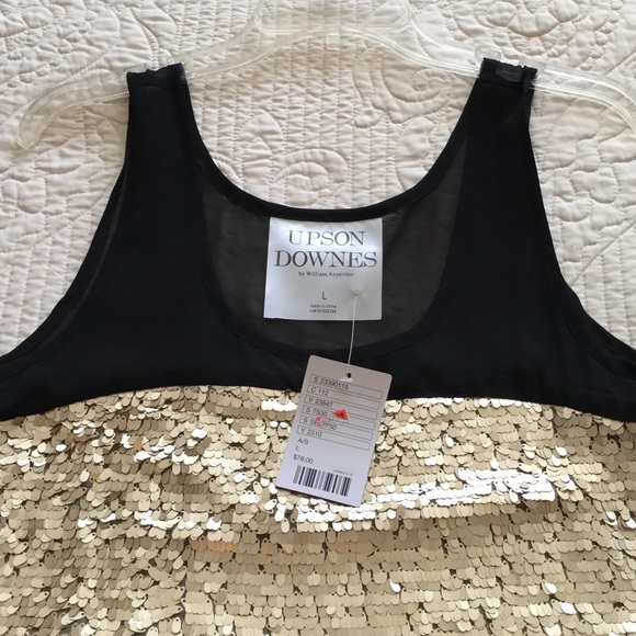 Sequin Embellished Tank Top - Picture 2 of 3