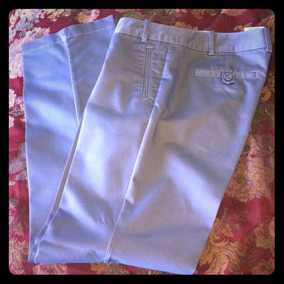 Very nice Dockers slacks.