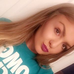 Meet your Posher, Ali