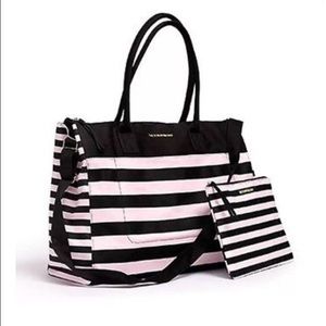 VS Travel Tote