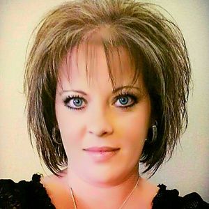 Meet your Posher, Theresa