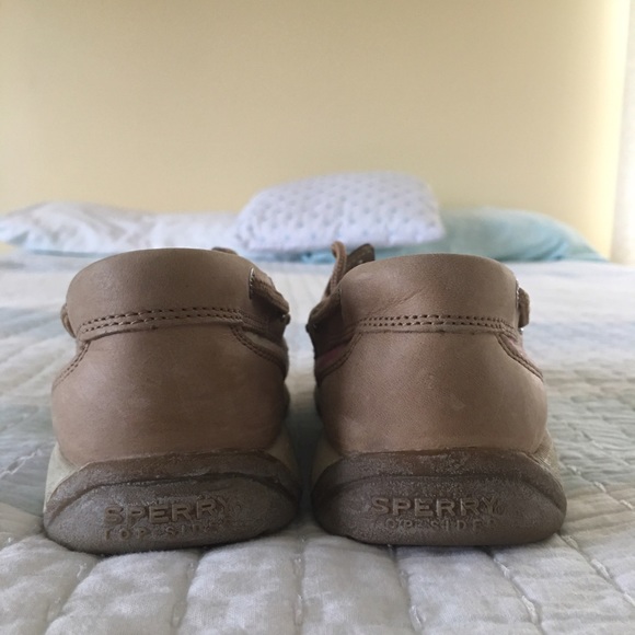 Sperry - Picture 3 of 4