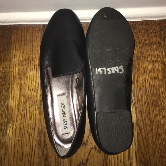 Steve Madden black loafers