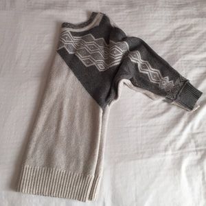 Fall sweater - deep V in back 😍