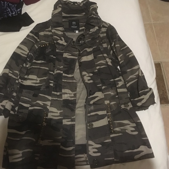 3/4 sleeve army jacket