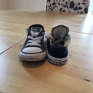 Converse, toddler size 6, some sign of wear