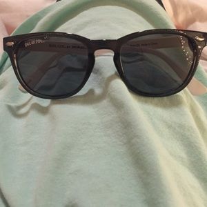 NEW polarized del sol color changing sunglasses