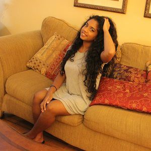 Meet your Posher, Talia