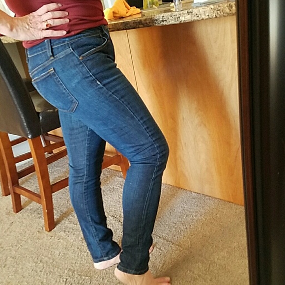 Joe's Jeans Skinny Ankle "Brilla"