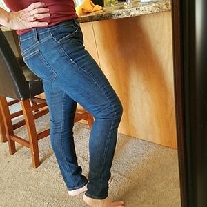 Joe's Jeans Skinny Ankle "Brilla"