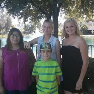 Meet your Posher, Tracy