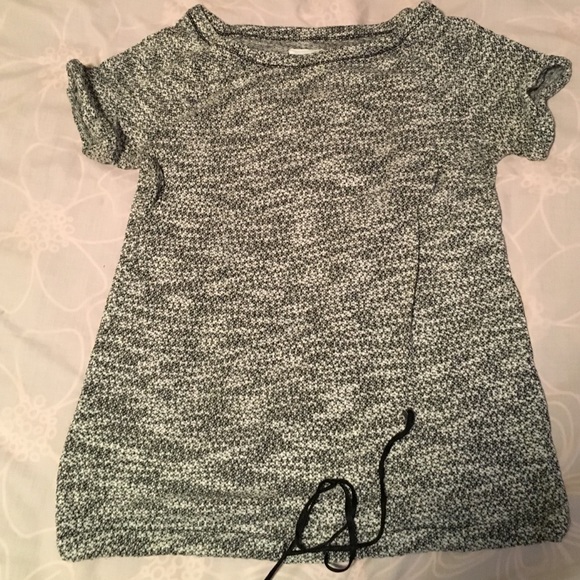 Grey short sleeve tunic