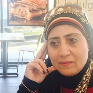 Meet your Posher, Iman