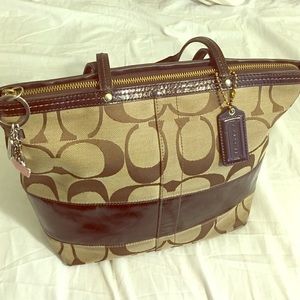 ✨✨✨FINAL SALE!!!!!! Coach Tote Bag✨ ✨✨