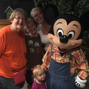 Meet your Posher, Heidi