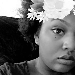 Meet your Posher, Lauryn