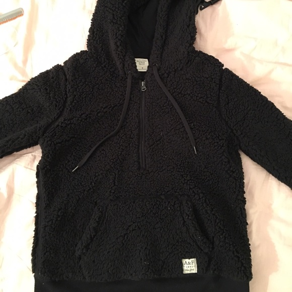 abercrombie fuzzy half zip