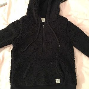 abercrombie fuzzy half zip