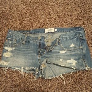 Women's Abercrombie and Fitch size 2 Jean shorts