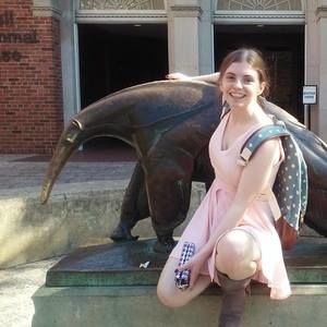 Meet your Posher, Megan