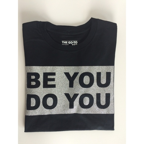 👀Black & Silver Glitter Be You Do You Graphic Tee - Picture 4 of 4