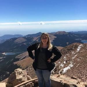 Meet your Posher, Sara