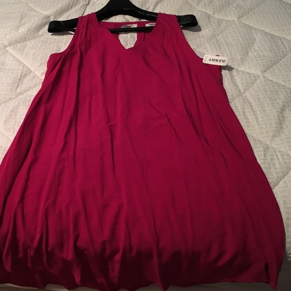 Fuchsia shift dress!