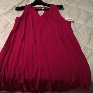 Fuchsia shift dress!