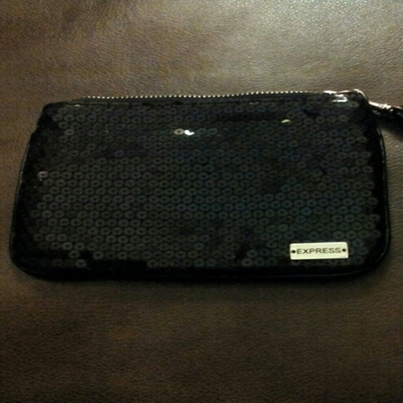 Black sequin wristlet