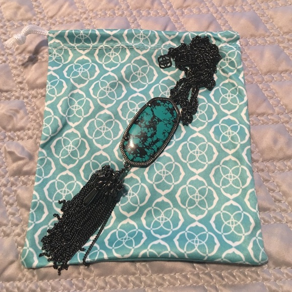 ❗️Sold on♏️❗️Kendra Scott Rayne