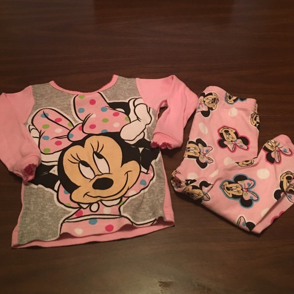 Minnie Mouse pjs.