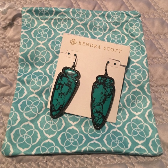 !Sold! Kendra Scott Skylar