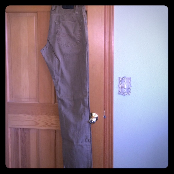 Messenger jeans (Zumie's brand)