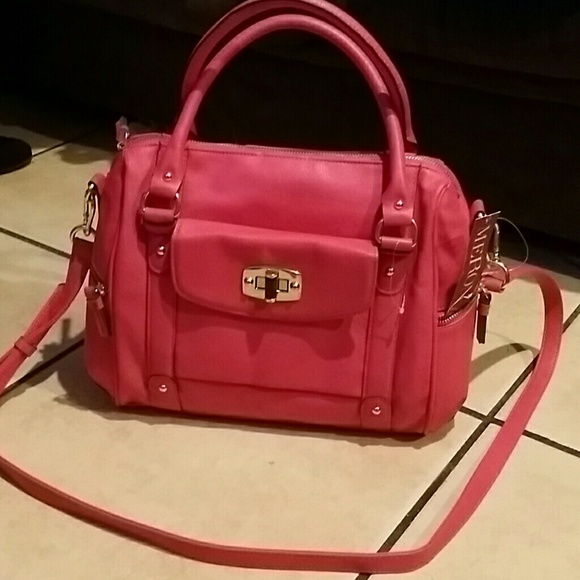NWOT  Beautiful Handbag