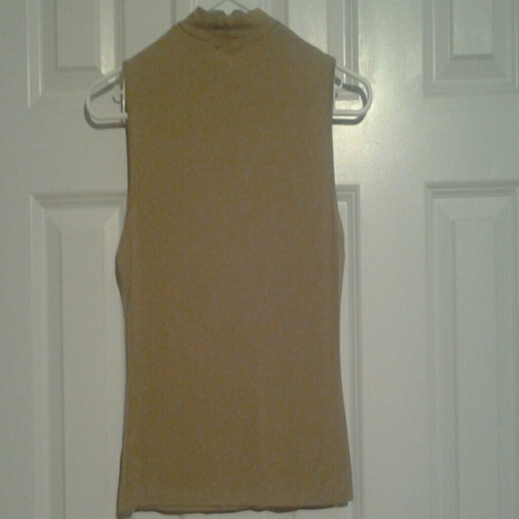 United Colors of Benetton - Picture 2 of 3