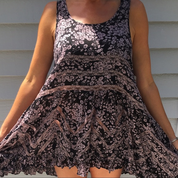 Free People printed floral trapeze slip sundress - Picture 3 of 3