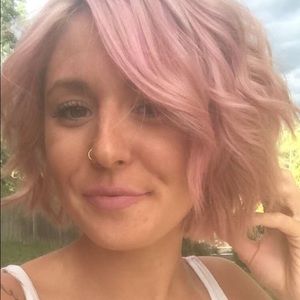 Meet your Posher, Dani